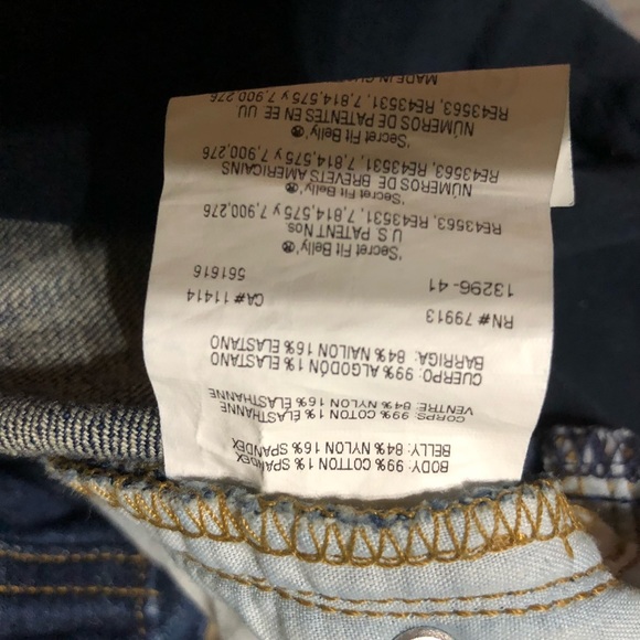 Pea in the Pod maternity size Medium Jean shorts - Picture 3 of 4